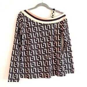 Geometric Pattern Long Sleeve Top